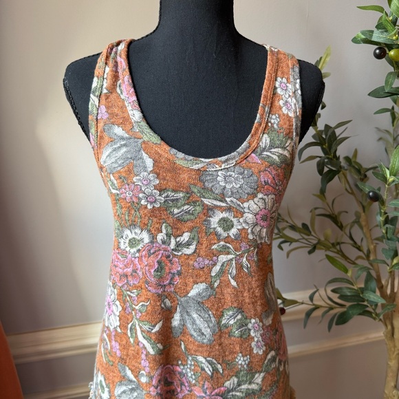 Easel Floral Boho Mini Dress Tie Back Ruffle Hem Sleeveless Size M - Picture 3 of 10